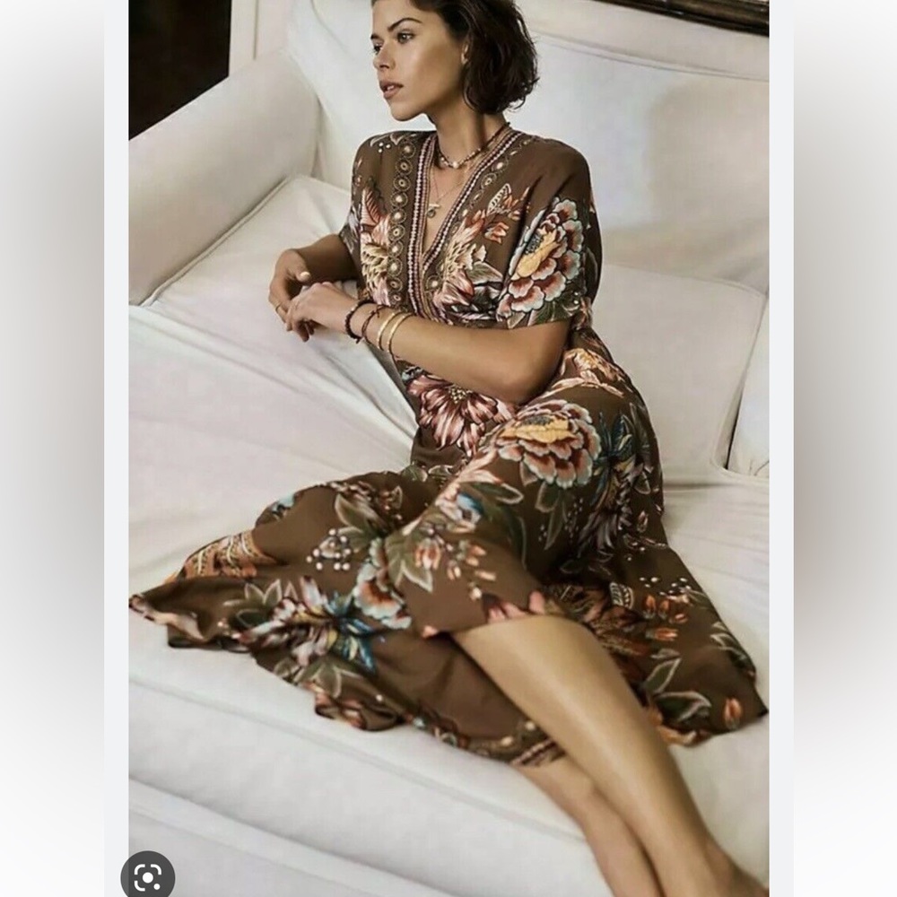 Anthropologie farm rio Valentina medium